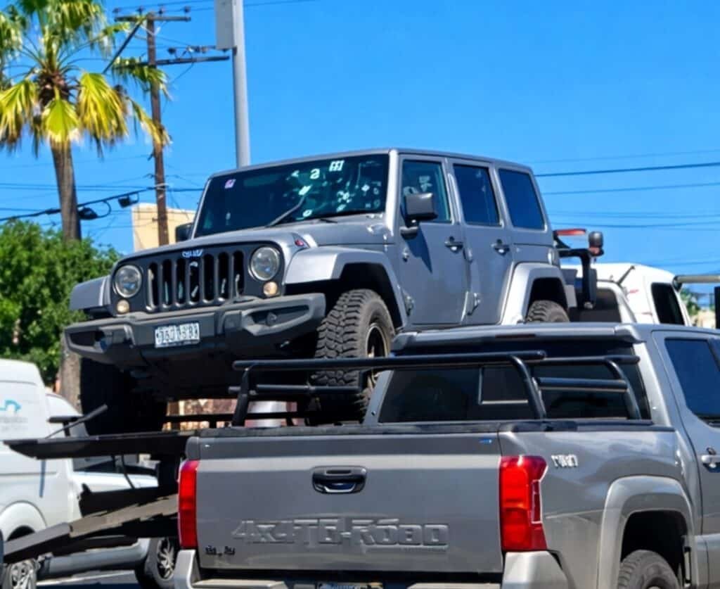 Vehículo de Bernardo Soriano trasladado a la Procuraduría
