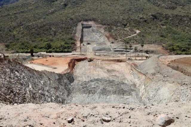 Presa El Novillo en La Paz